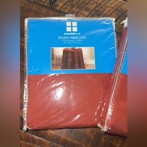 Essential Home Red Round Tablecloth
